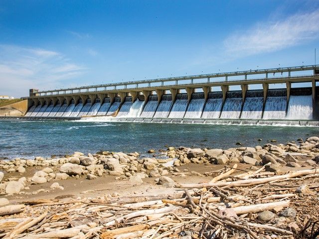 Bassano Dam