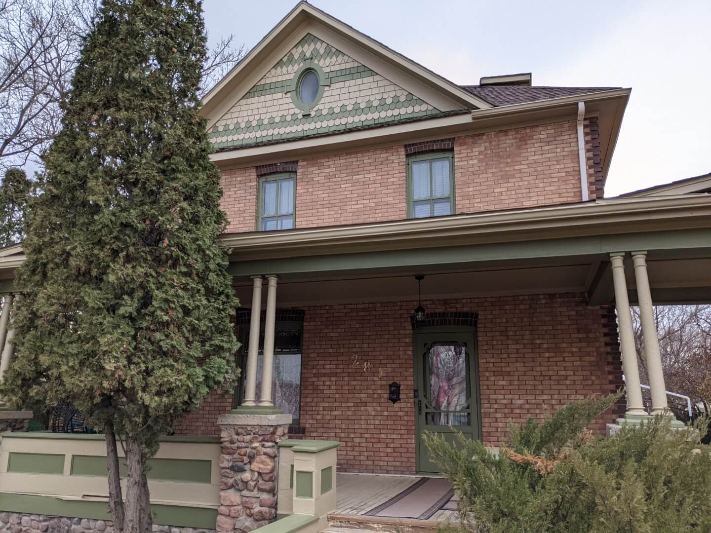 The Tyrannosaurus Rest B&B